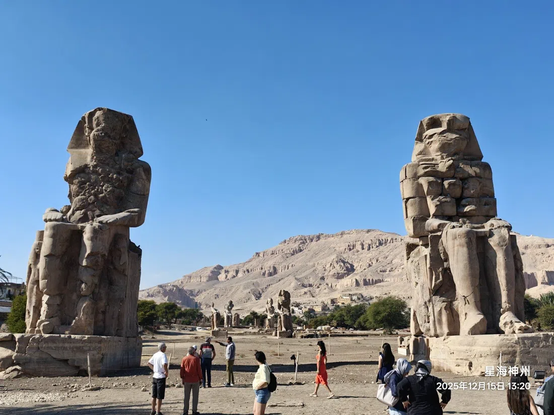 Colossi of Memnon, Luxor
