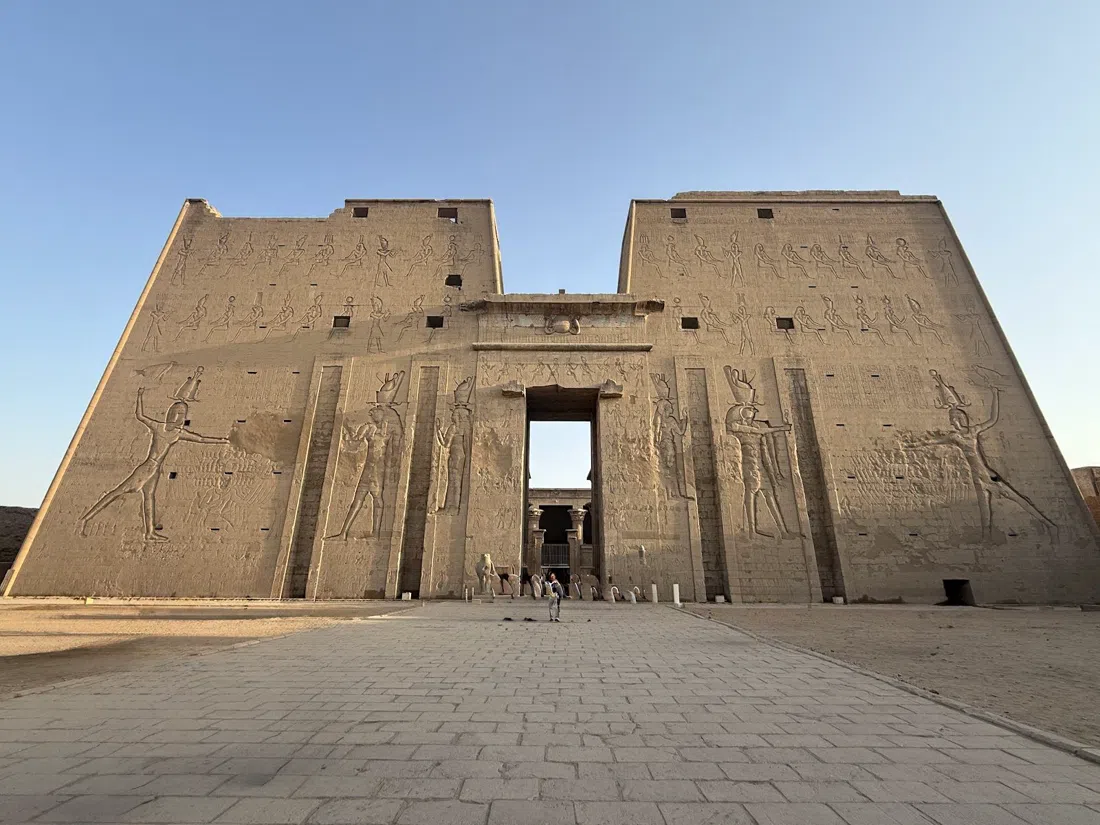 Edfu South Pyramid (Naga el-Goneima), Luxor